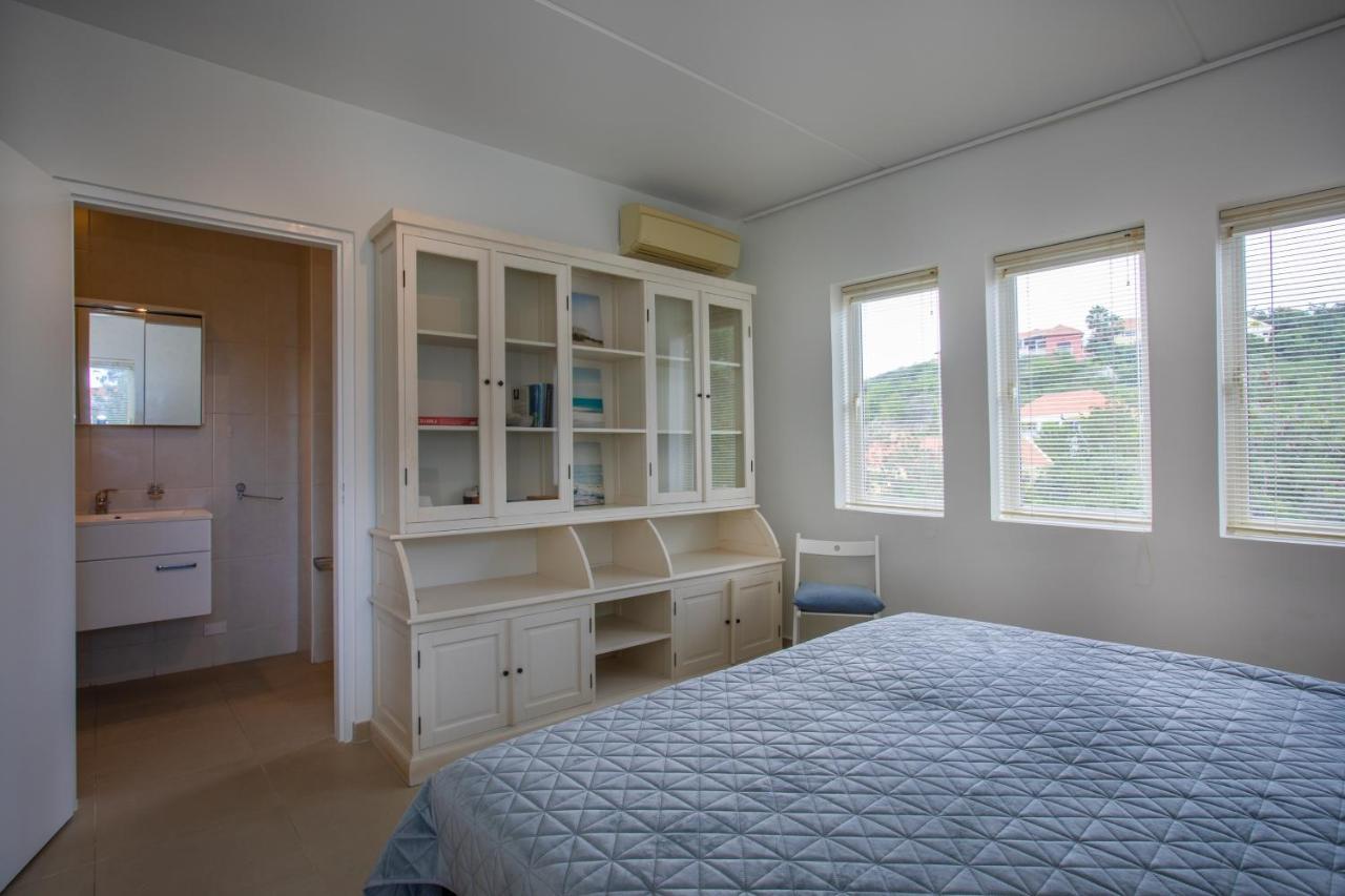 Blue Bay Beach Apartments Luaran gambar