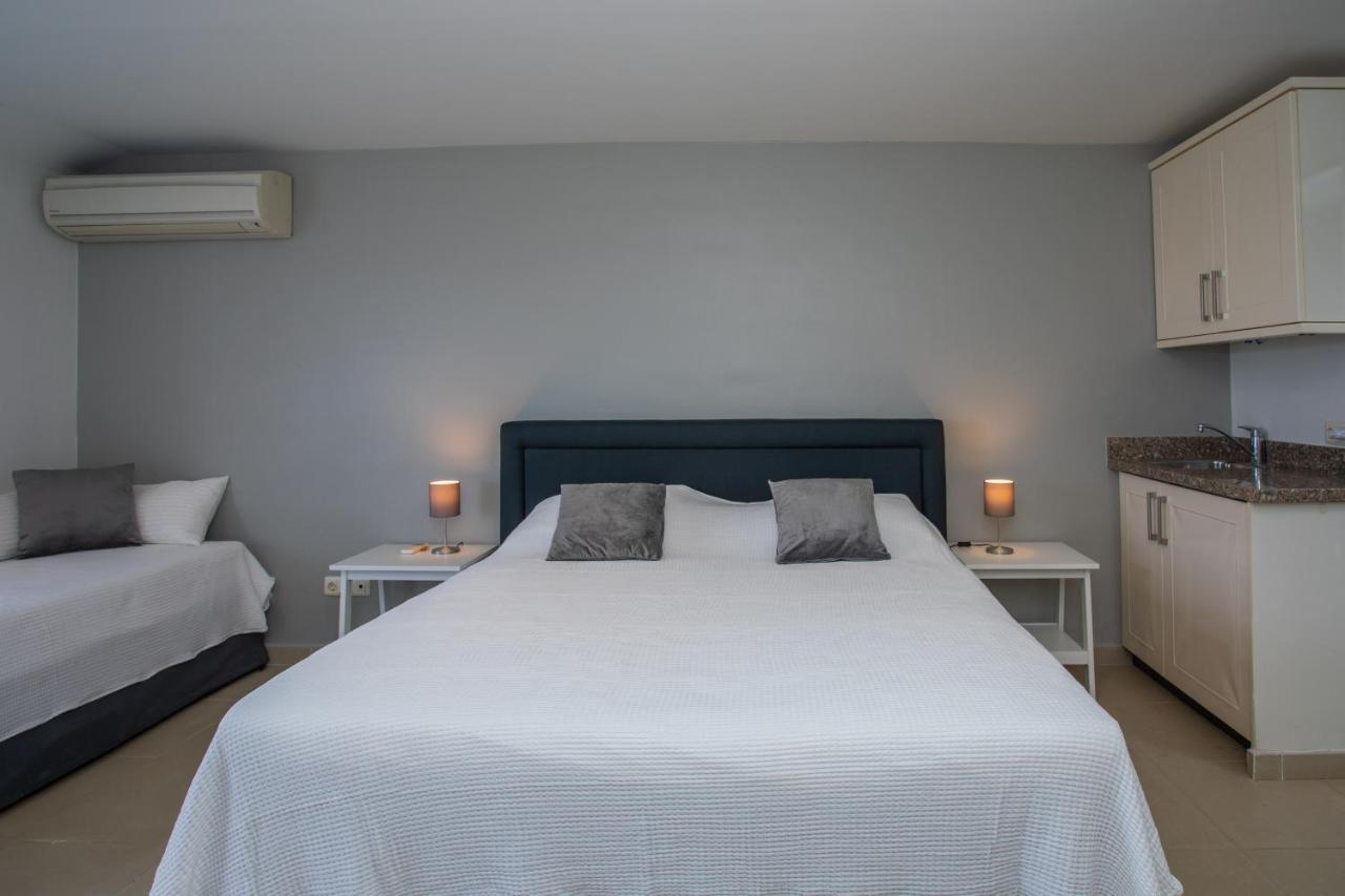 Blue Bay Beach Apartments Luaran gambar