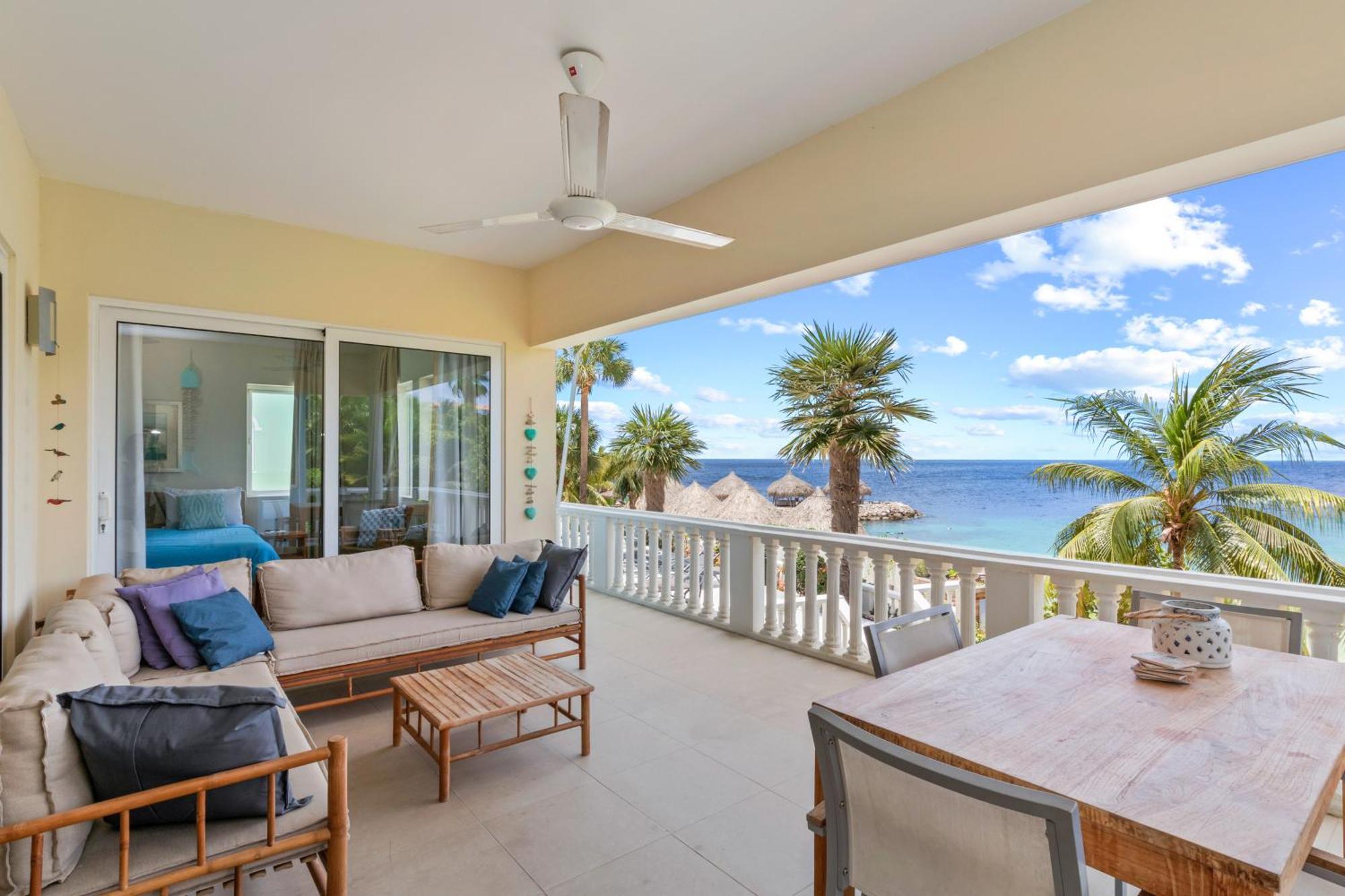 Blue Bay Beach Apartments Luaran gambar