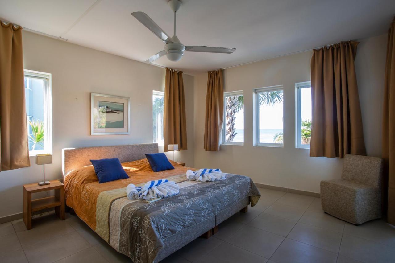 Blue Bay Beach Apartments Luaran gambar